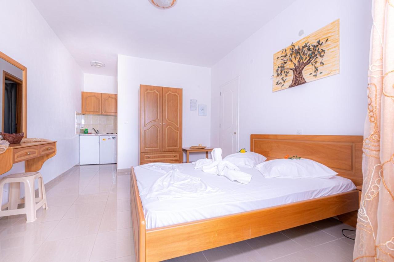 Poros View Apartment Galatás Ngoại thất bức ảnh