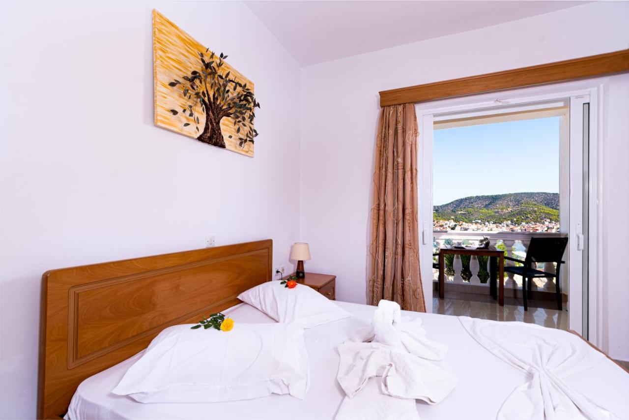 Poros View Apartment Galatás Ngoại thất bức ảnh